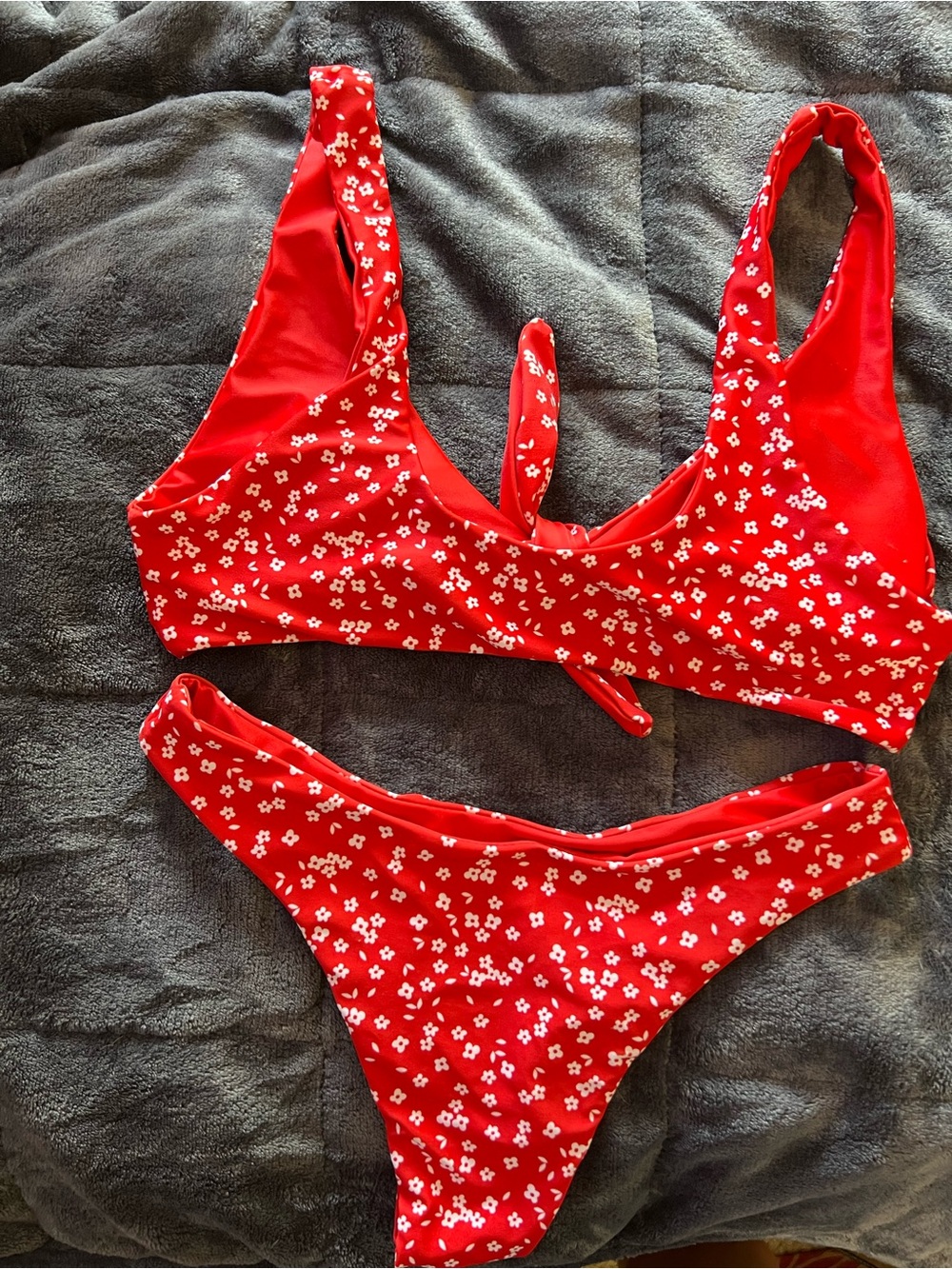 Bikini set - Picture 2 of 2